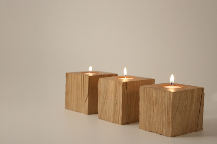 Holzwuerfel klein